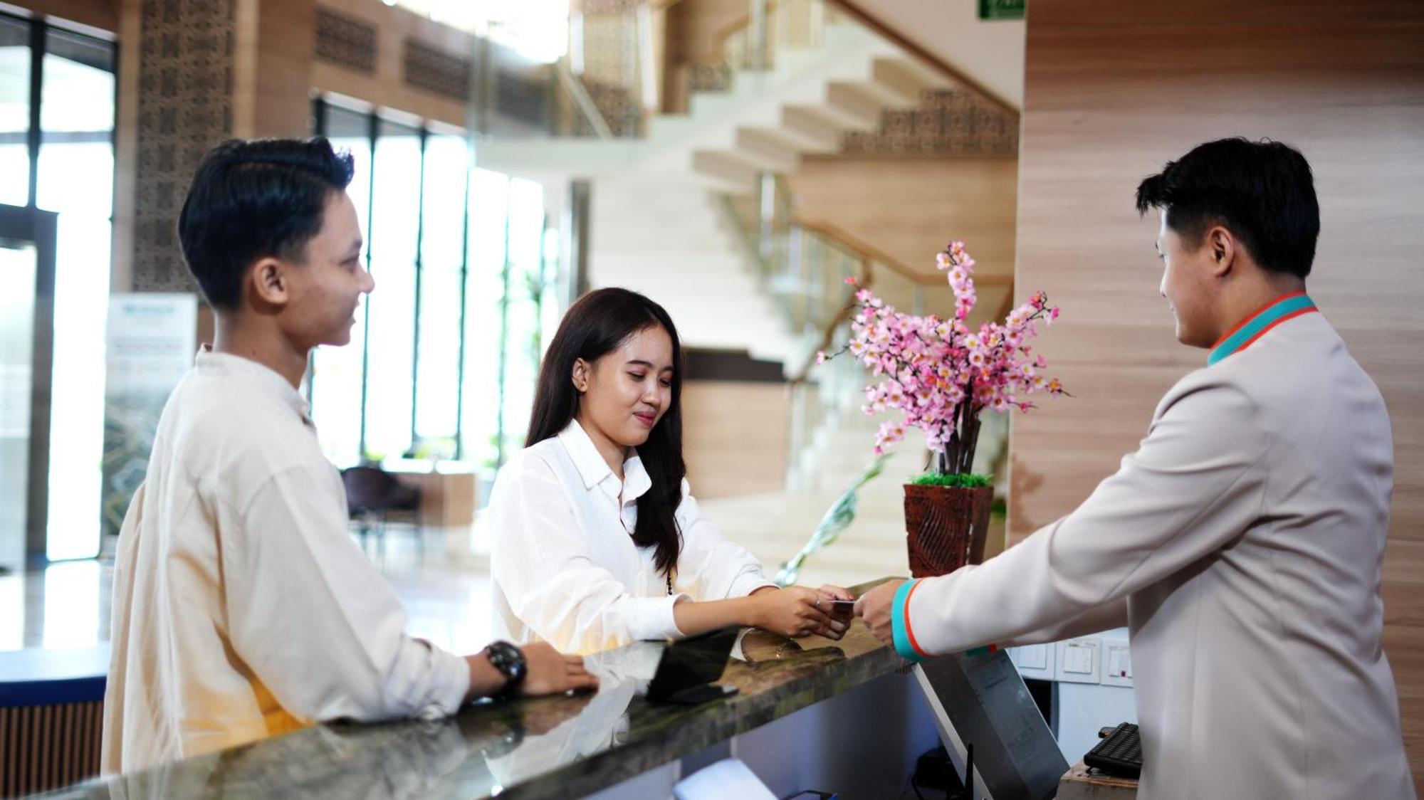 Hotel Metland Smara Kertajati 마잘렝카 외부 사진