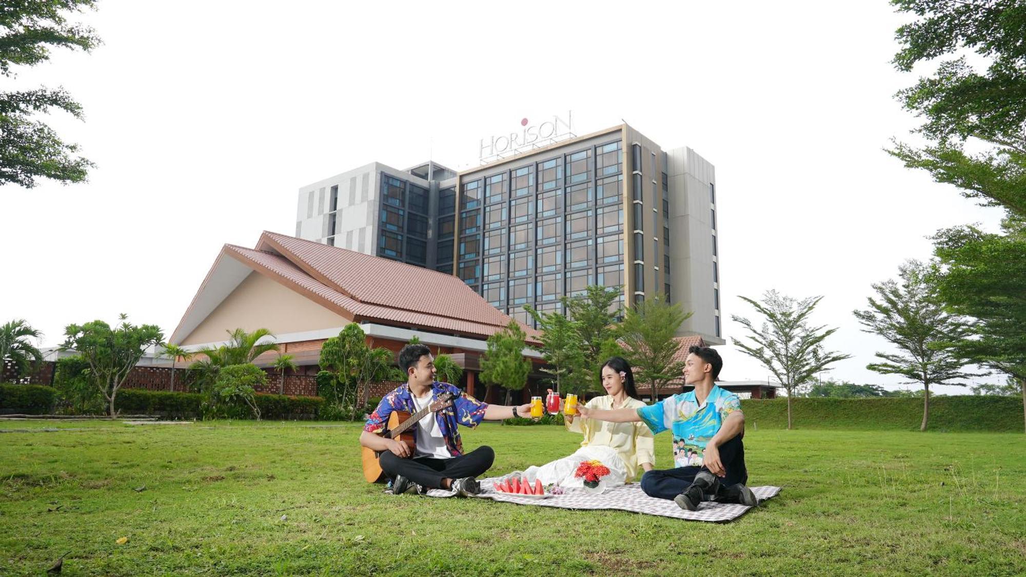 Hotel Metland Smara Kertajati 마잘렝카 외부 사진