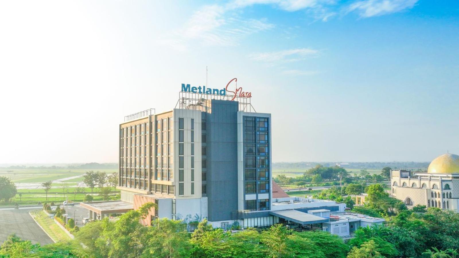 Hotel Metland Smara Kertajati 마잘렝카 외부 사진